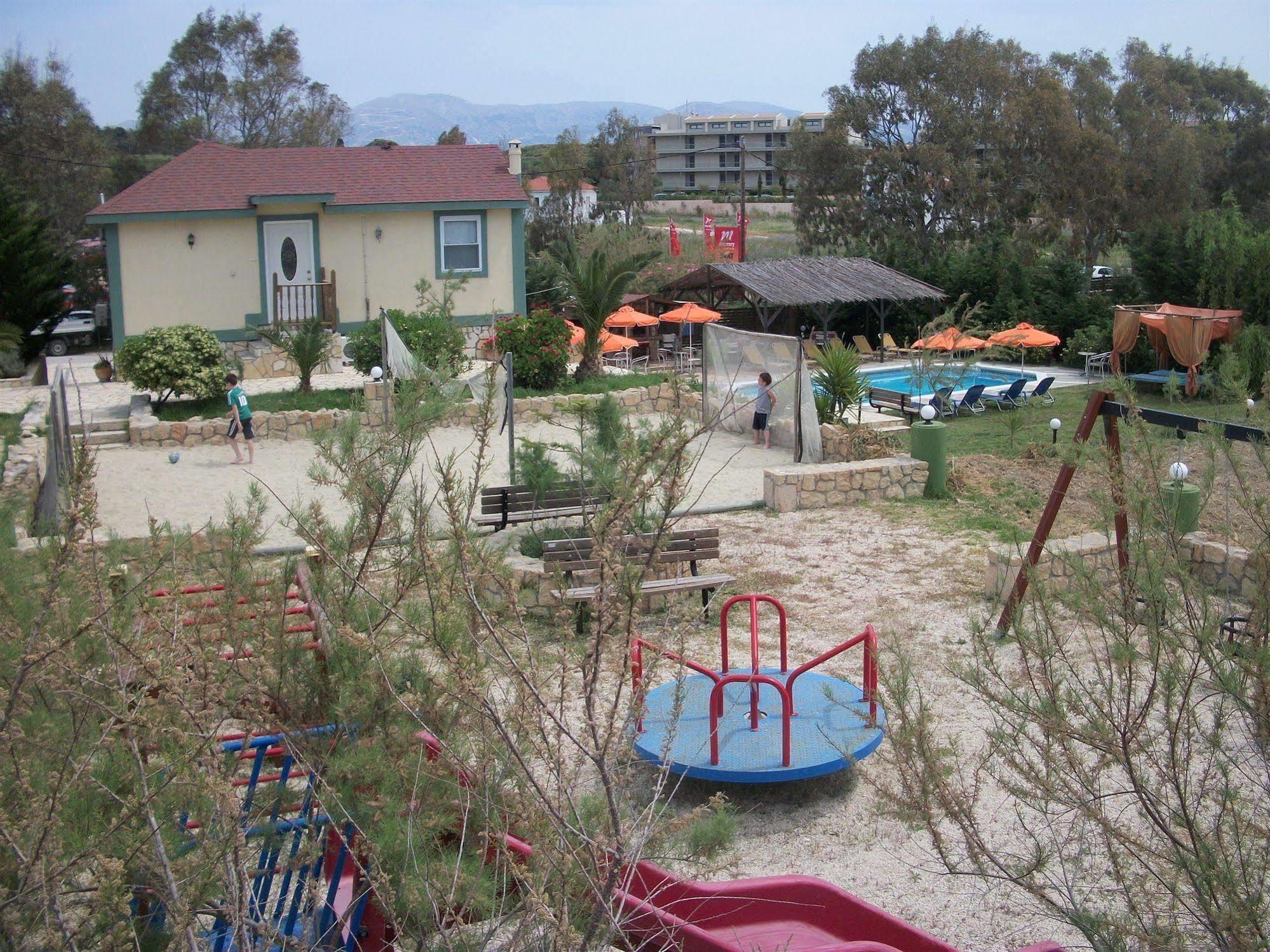 Zest @ XI Beach Lixouri Exterior foto