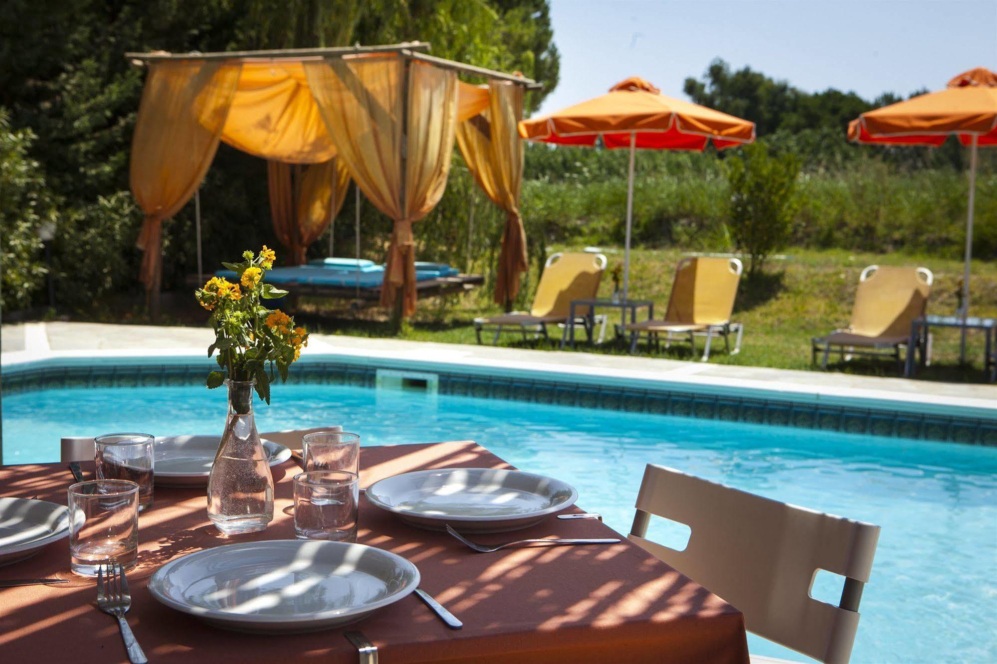 Zest @ XI Beach Lixouri Exterior foto